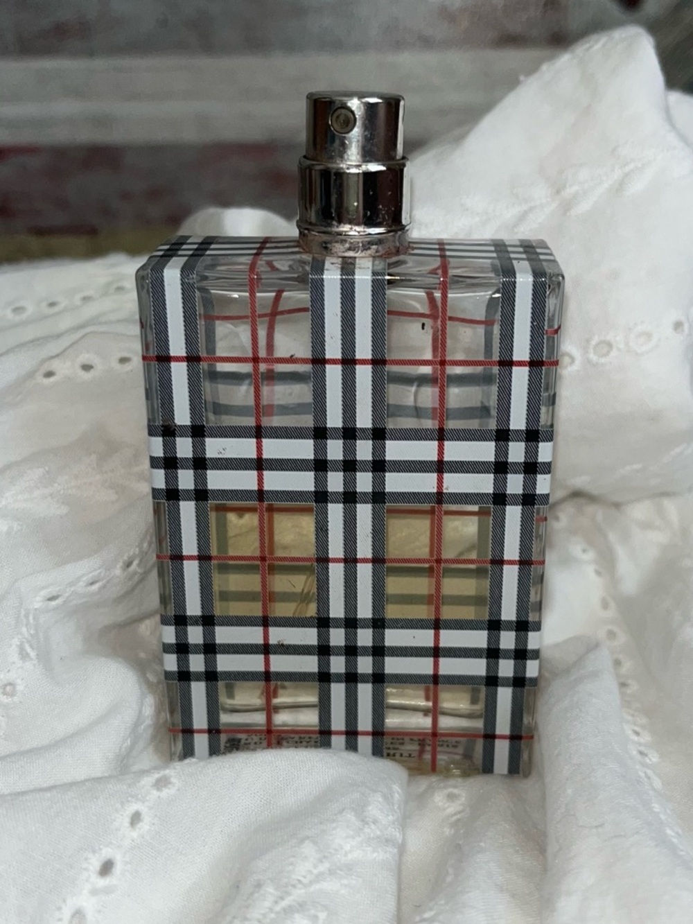 Burberry Brit Women’s Eau De Parfum Perfume Spray EUC 1/2 full Made In France
